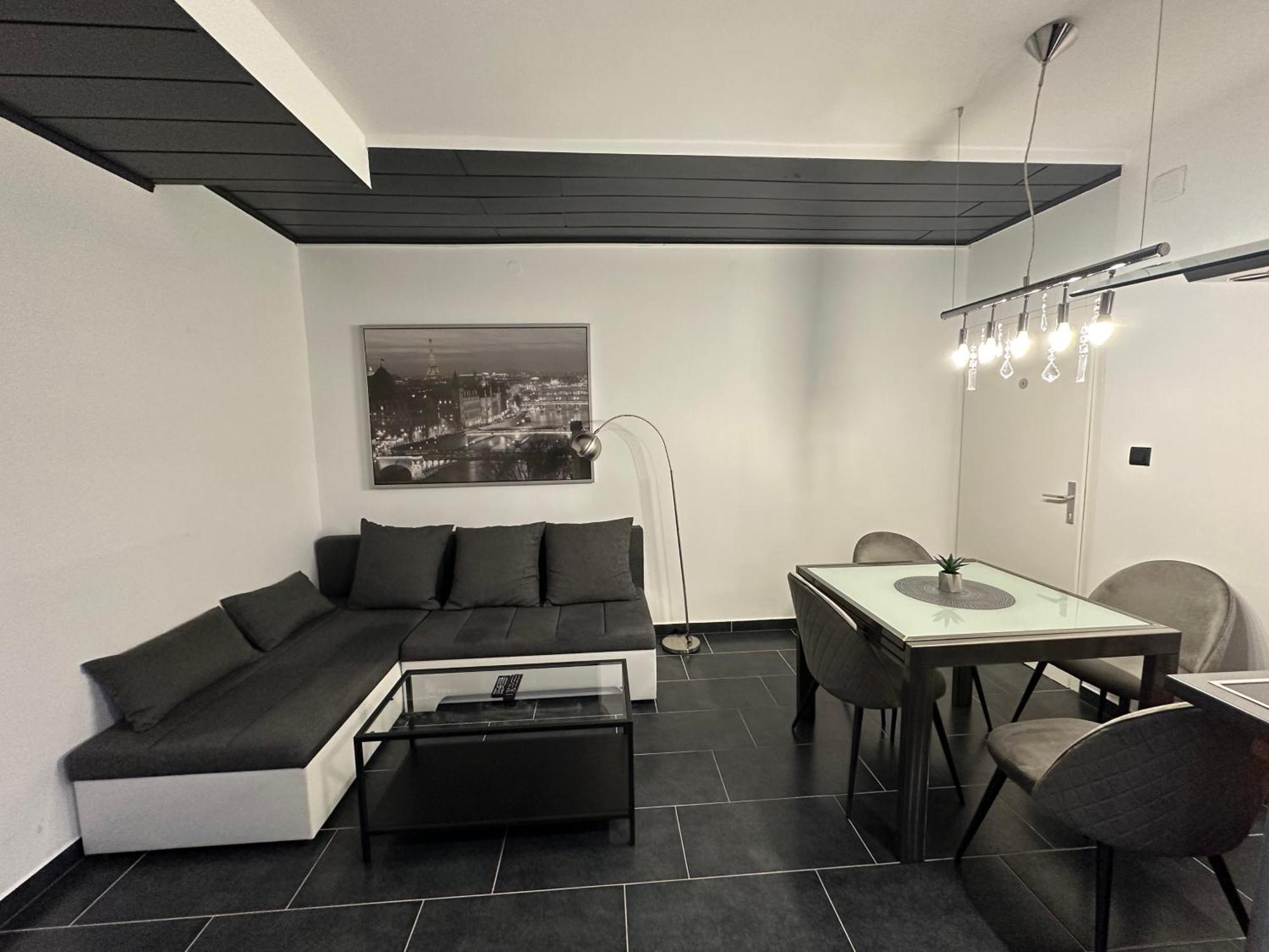 Apartmani Vernissage 비오그라드나모루 외부 사진
